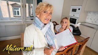 Granny Landlord Has Lesbian Sex With Her New Tenant - porn video